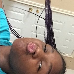 Meet your Posher, Kyla